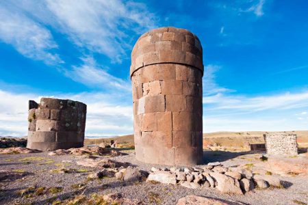 CHULLPAS SILLUSTANI